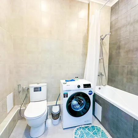 2 Bedroom New Luxe Апартаменты Центр Города Рядом С Хан Шатыр Кардиохирургия Nur-Sultan  Exterior photo