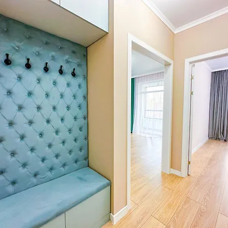 2 Bedroom New Luxe Апартаменты Центр Города Рядом С Хан Шатыр Кардиохирургия Nur-Sultan  Exterior photo
