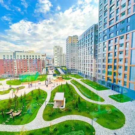 2 Bedroom New Luxe Апартаменты Центр Города Рядом С Хан Шатыр Кардиохирургия Nur-Sultan  Exterior photo