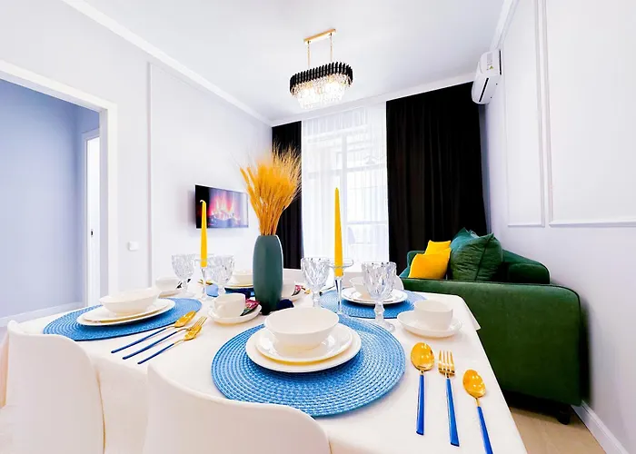 2 Bedroom New Luxe Апартаменты Центр Города Рядом С Хан Шатыр Кардиохирургия