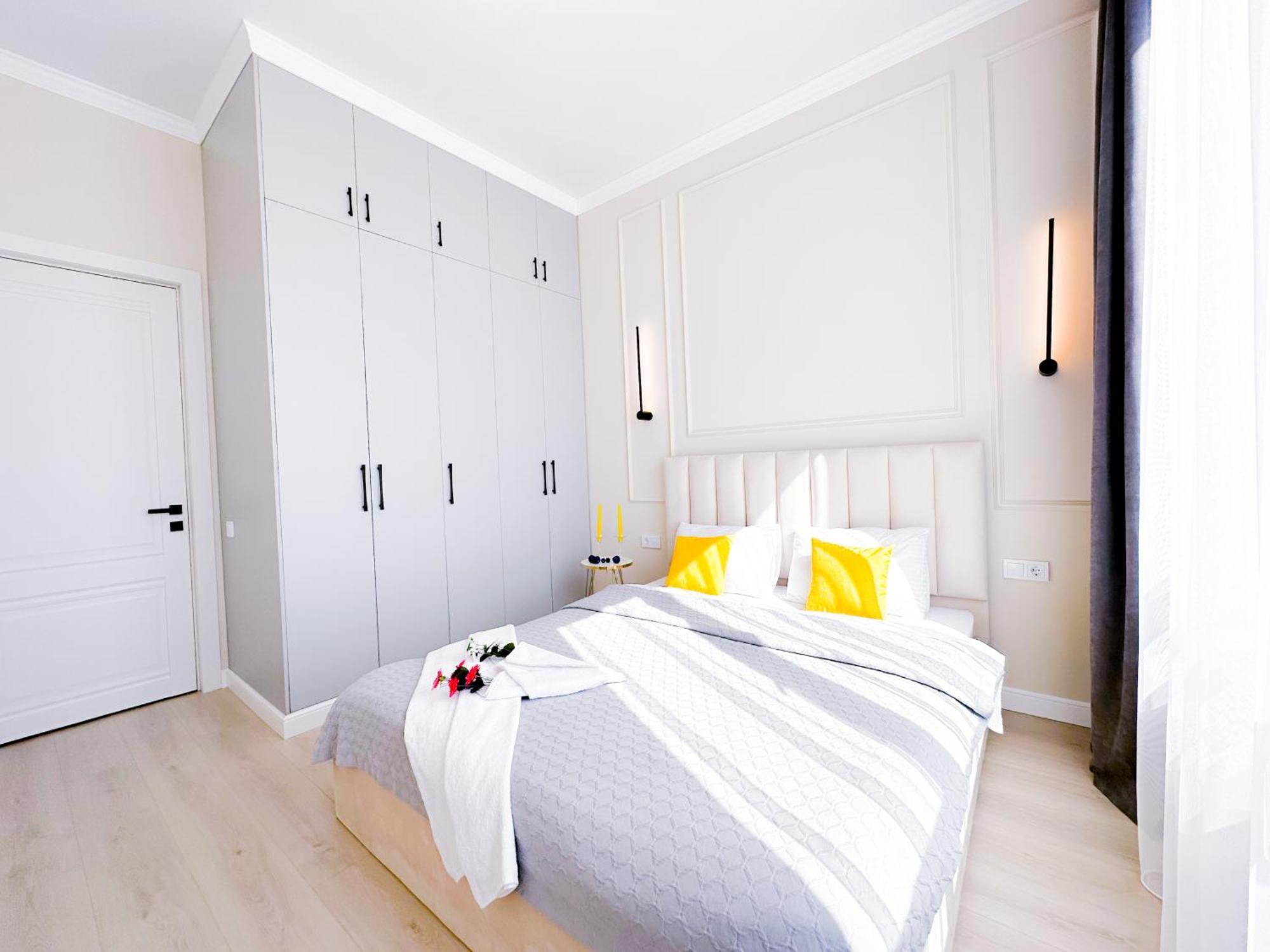 2 Bedroom New Luxe центр города рядом с шатыр кардиохирургия Nur-Sultan (Astana)