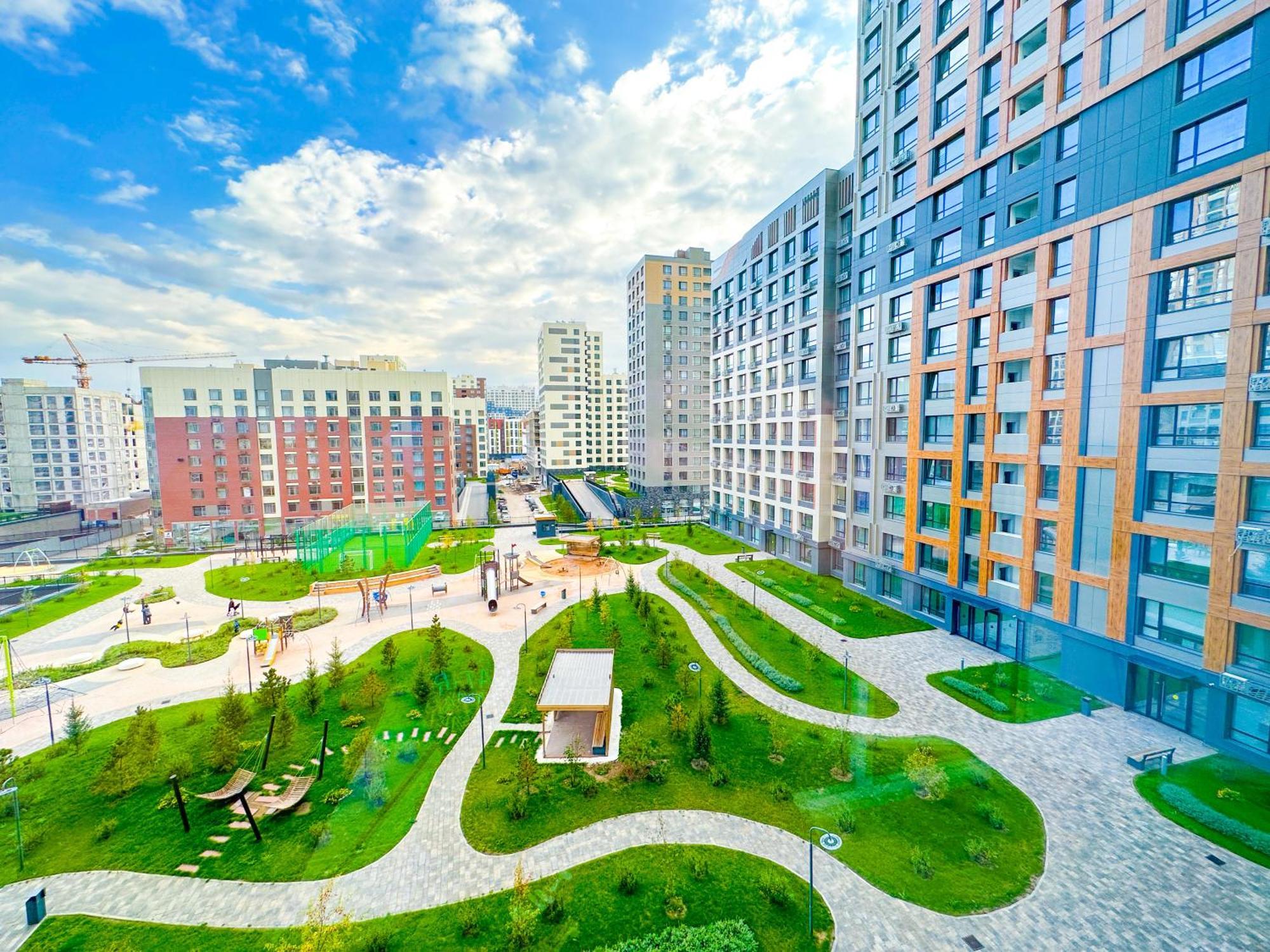Apartment 2 Bedroom New Luxe центр города рядом с шатыр кардиохирургия *
